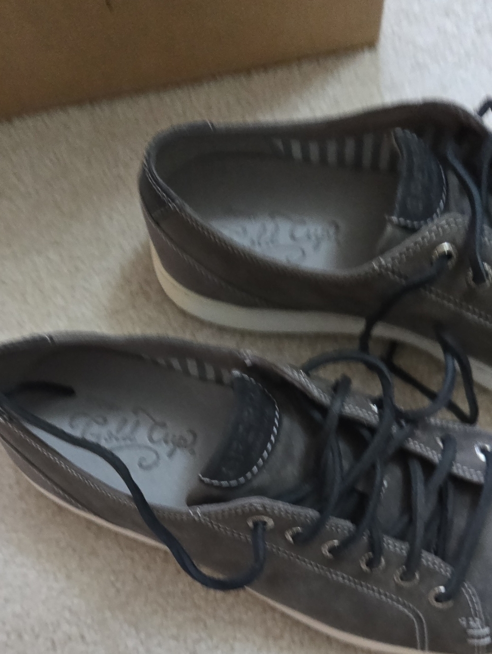 Sperry Men Gtey Sneaker, Not Used. - Picture 4 of 7